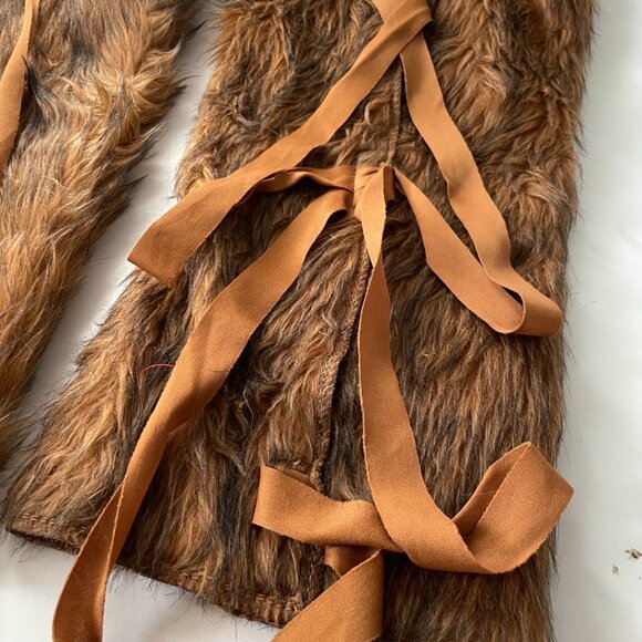Brown Faux Fur Leg Warmers - Picture 4 of 5